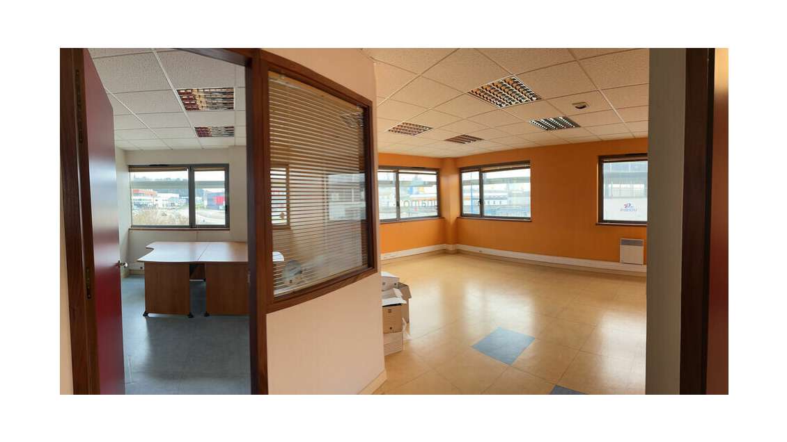 A louer bureaux 130m² R+1 port de commerce Brest