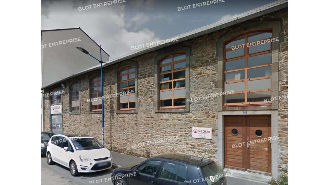 A louer locaux 850m² PMR à Brest port de commerce