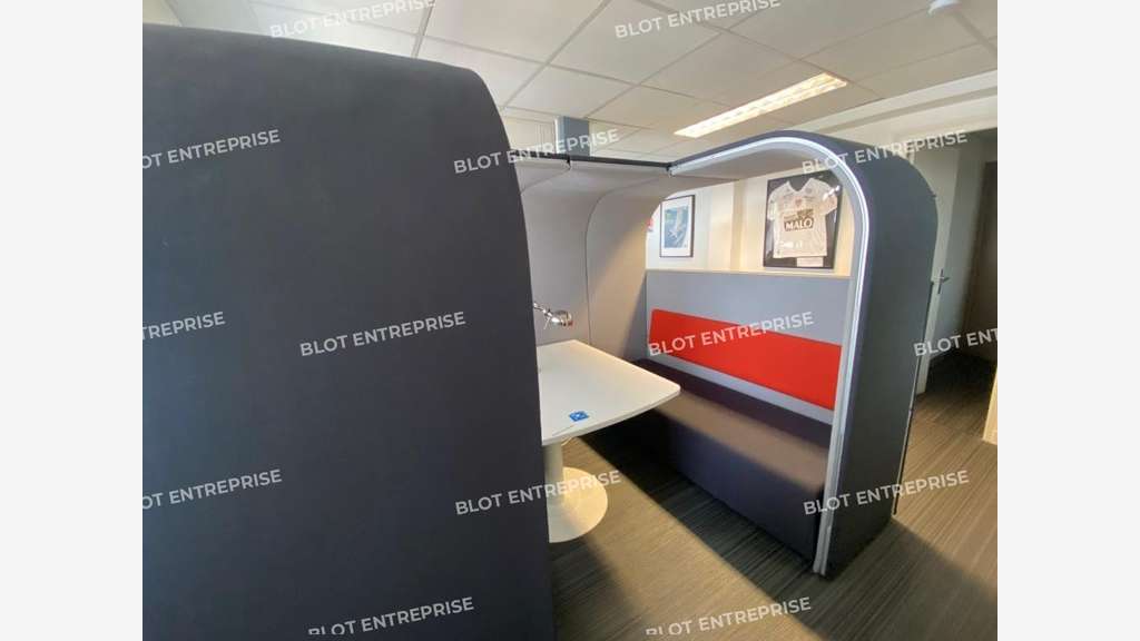 A louer bureaux 256m² vue imprenable Rade de Brest