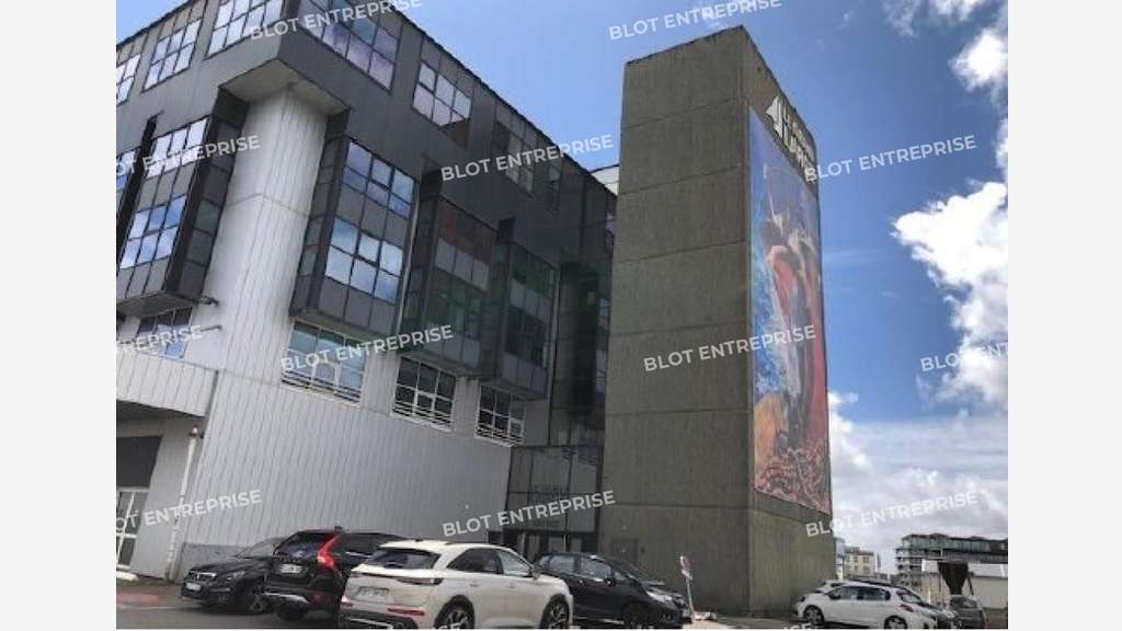 A louer bureaux 135m² à Brest Grand Large