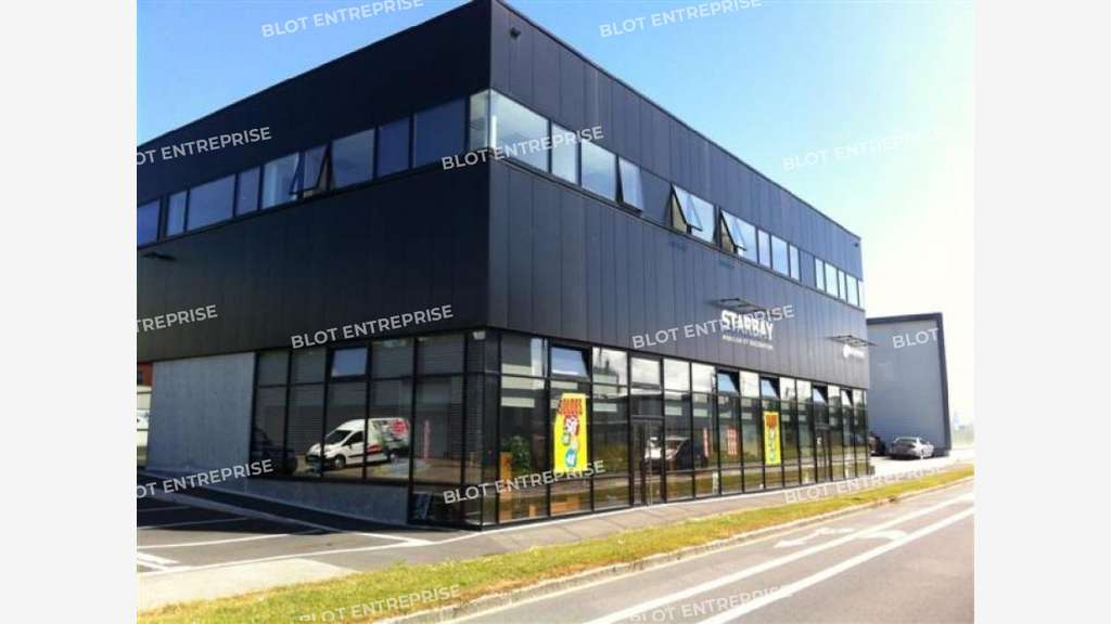 A louer local de 300m² ERP5 belle visibilité Brest