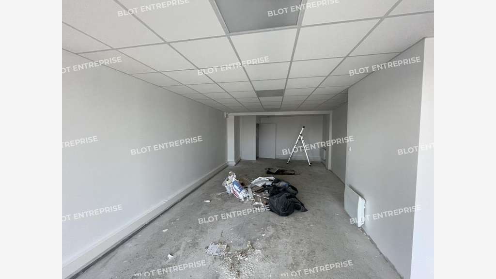 A louer local professionnel 60m² à Brest centre 