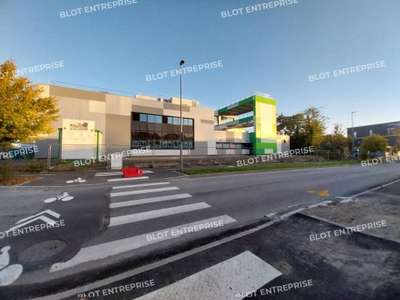 A louer bureaux neufs 30m² R+1 à Brest Kergaradec 