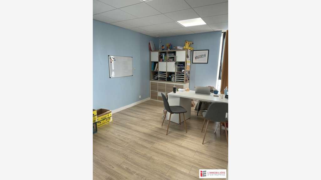 A louer bureaux 103m² zone de l'Iroise à Brest