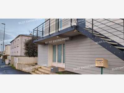 A louer bureaux avec stockage 80m² à Brest