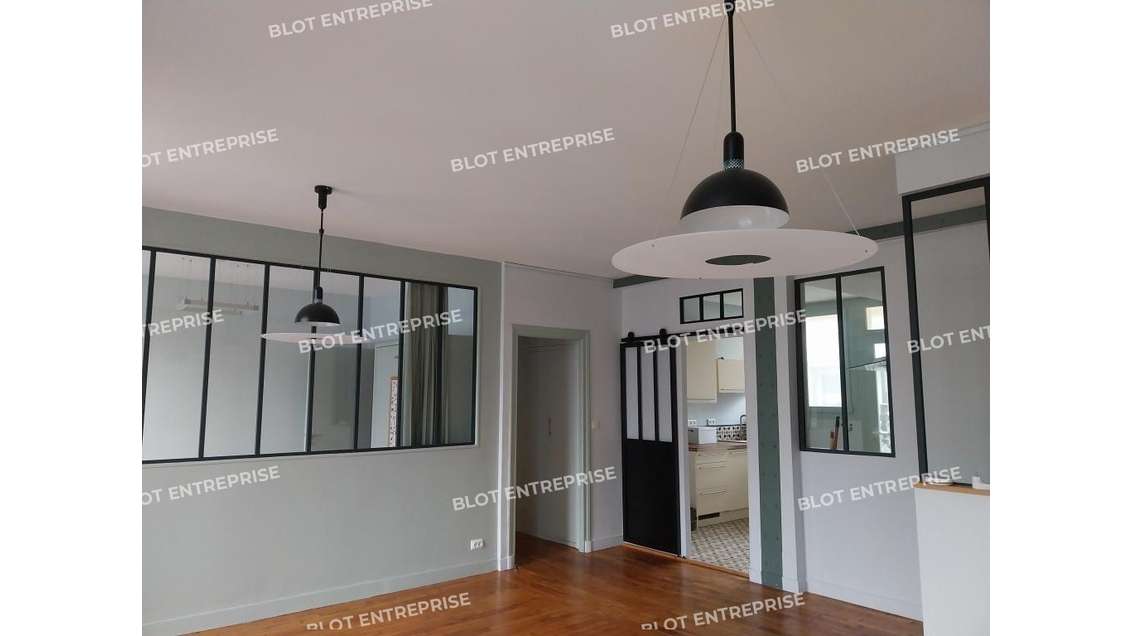 A louer bureaux 95m² R+1 Brest Place de la Liberté