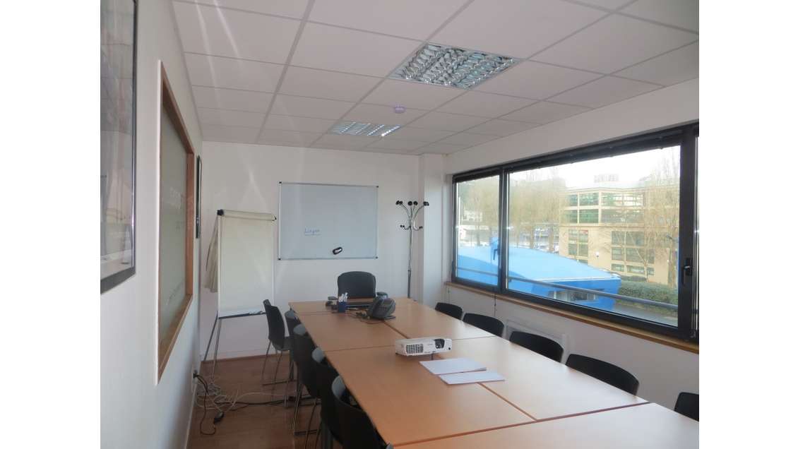 Bureaux de 84m² à louer au 2ème étage à Brest