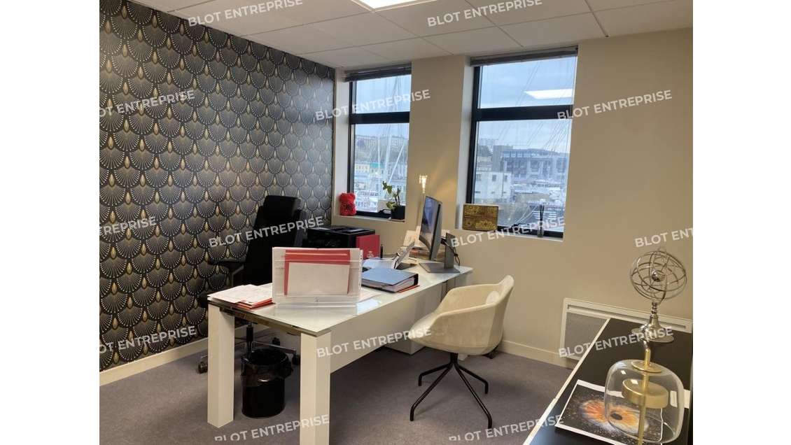 À LOUER - BUREAUX - 25 m² - BREST