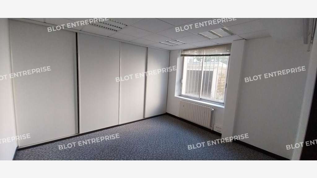 A louer bureaux 70m² à Brest secteur Rue de Lyon