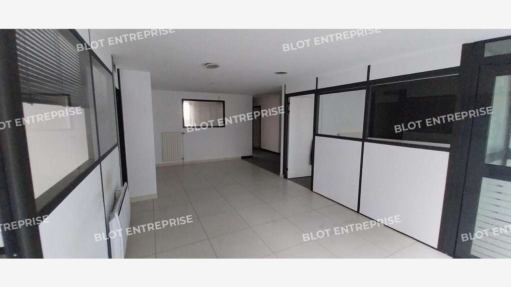 A louer bureaux 70m² à Brest secteur Rue de Lyon