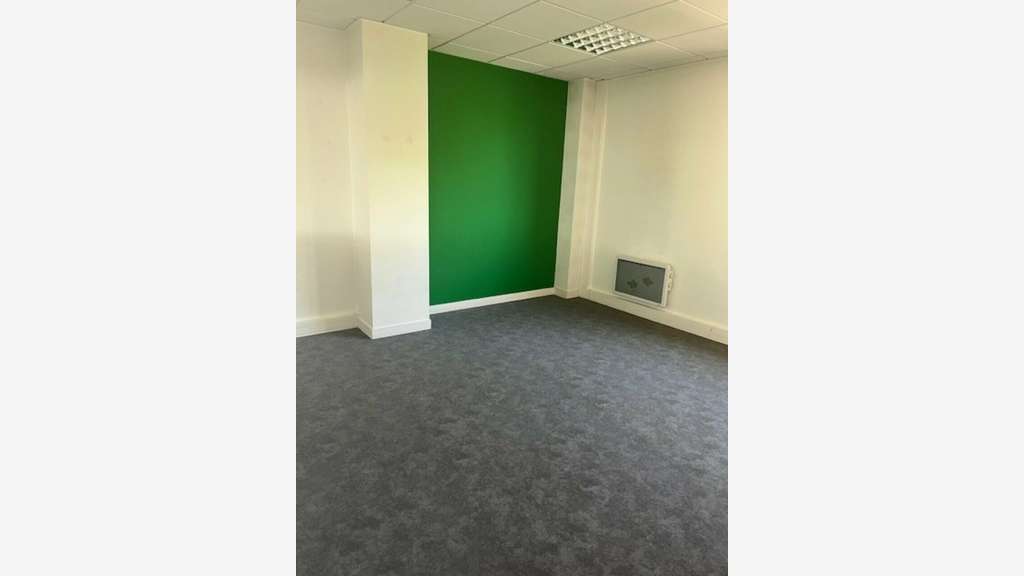A louer bureaux de 220m² à Brest port de commerce