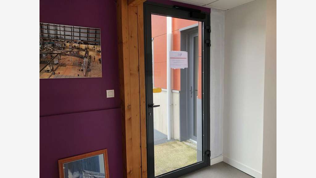 Location bureaux de 90m² à Brest port de commerce