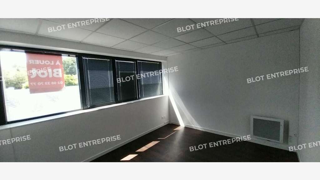 A louer bureaux 18m² idéal médical à Brest