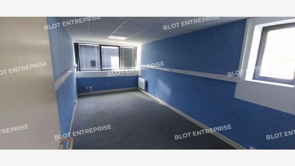 A louer bureaux 67m² R+1 à Brest Nord