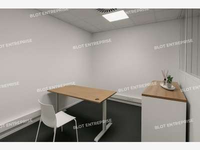 A louer bureaux 118m² à Brest Port de Commerce