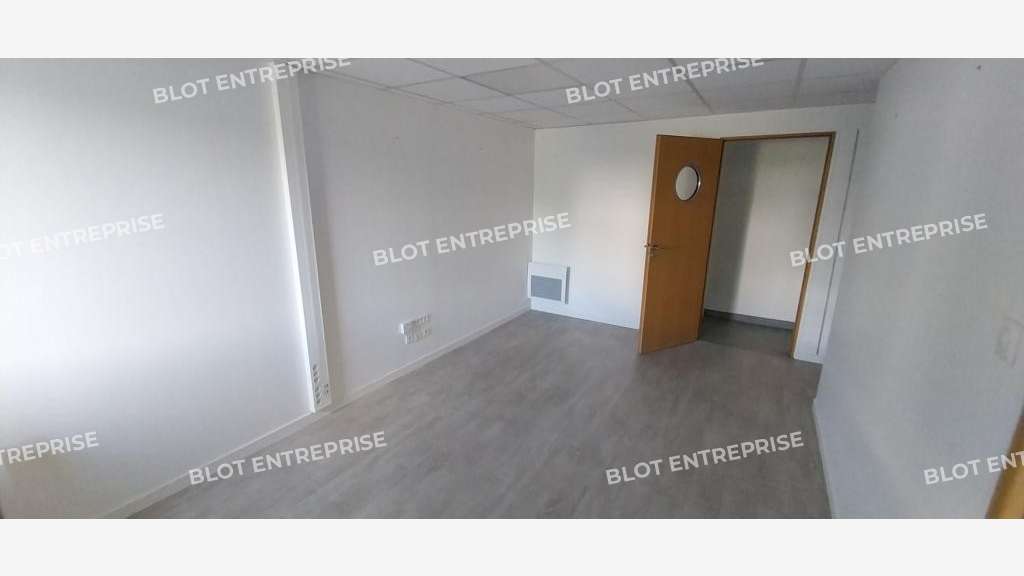A louer bureaux 33m² accès PMR à Brest