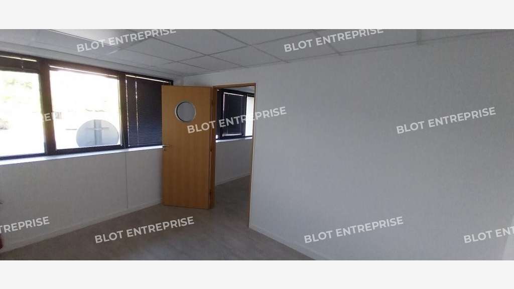 A louer bureaux 33m² accès PMR à Brest