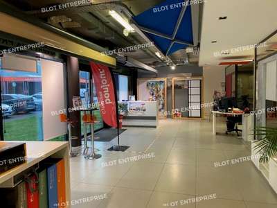 A louer bureaux récents 238m² à Brest