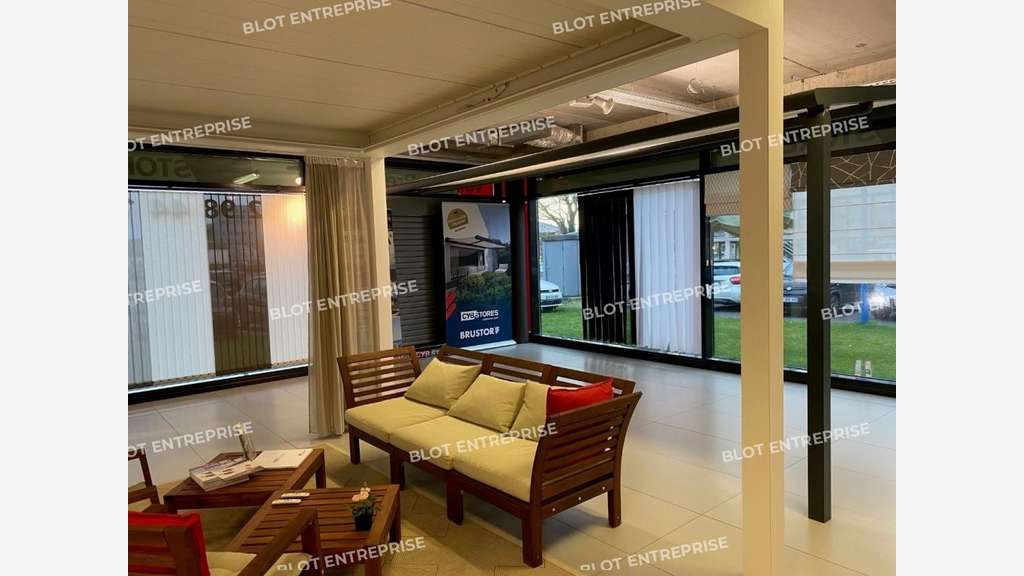 A louer bureaux récents 238m² à Brest