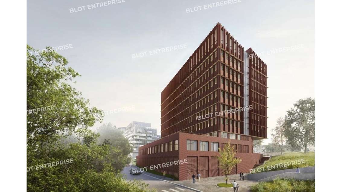 À LOUER - BUREAUX - 1 500 m² - BREST