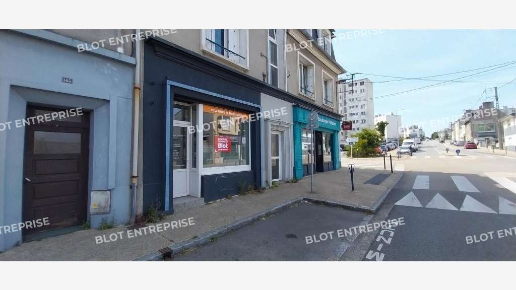 À LOUER - LOCAL COMMERCIAL - 46 m² - BREST