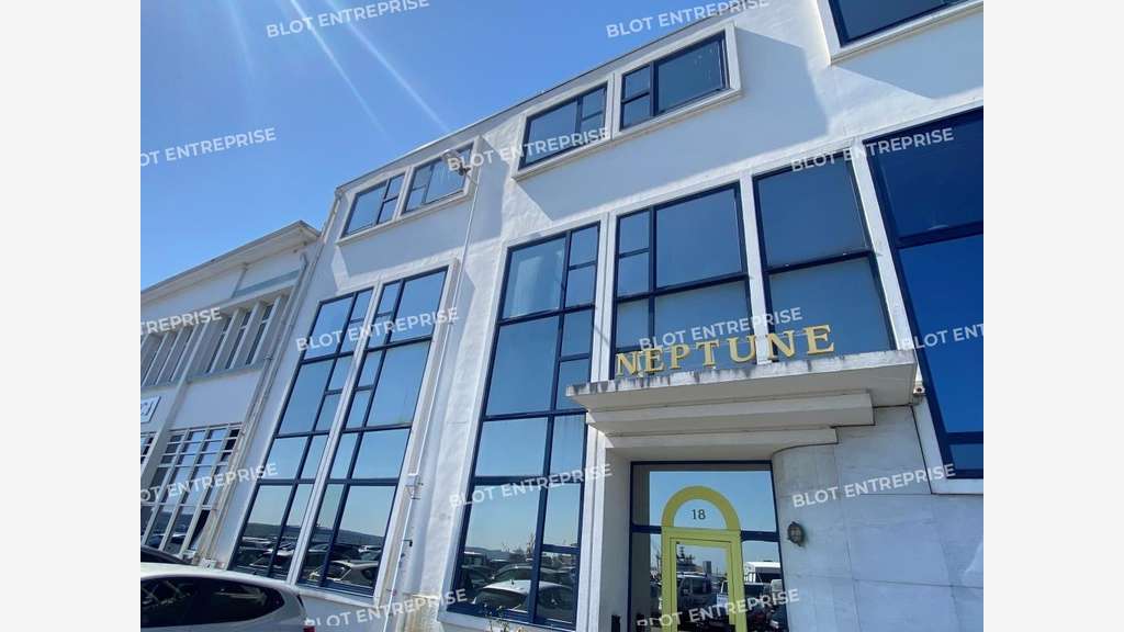 A louer bureaux 220m² vue exceptionnelle à Brest