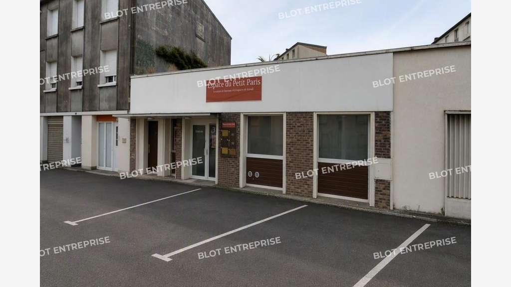 À LOUER - BUREAUX - 12 m² - BREST