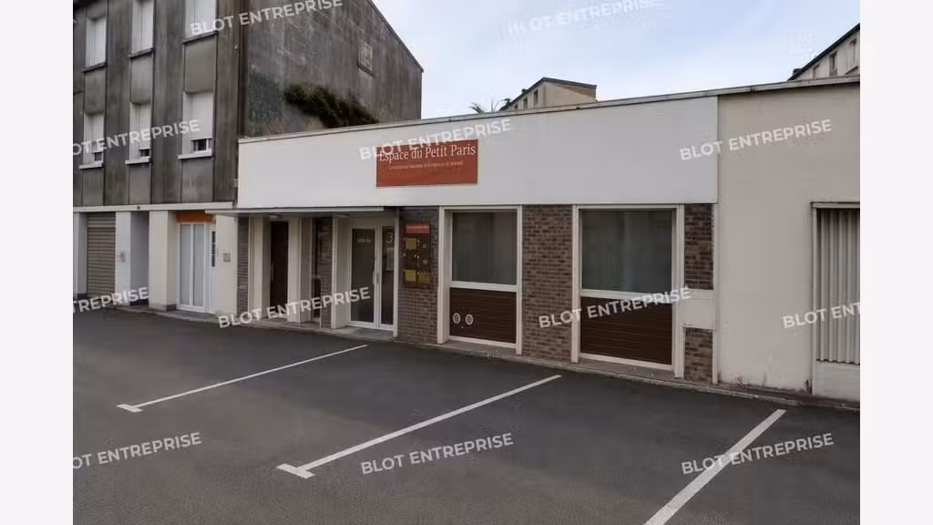 A louer bureaux 12m² en centre d'affaires à Brest
