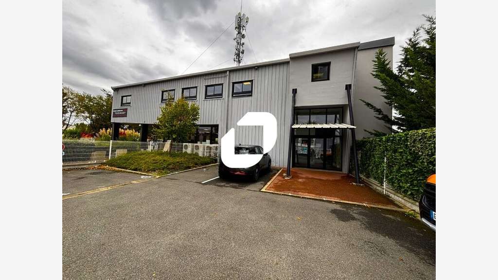 A louer Bureaux 111m² Bretigny sur orge