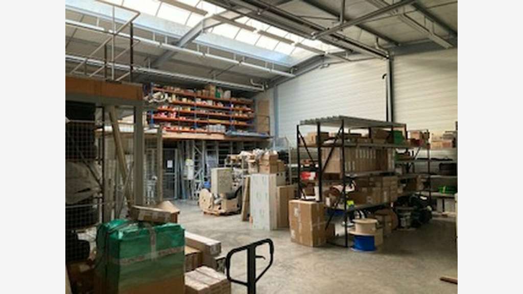 NORD FRANCHE-COMTE - BUREAUX ET LOCAUX