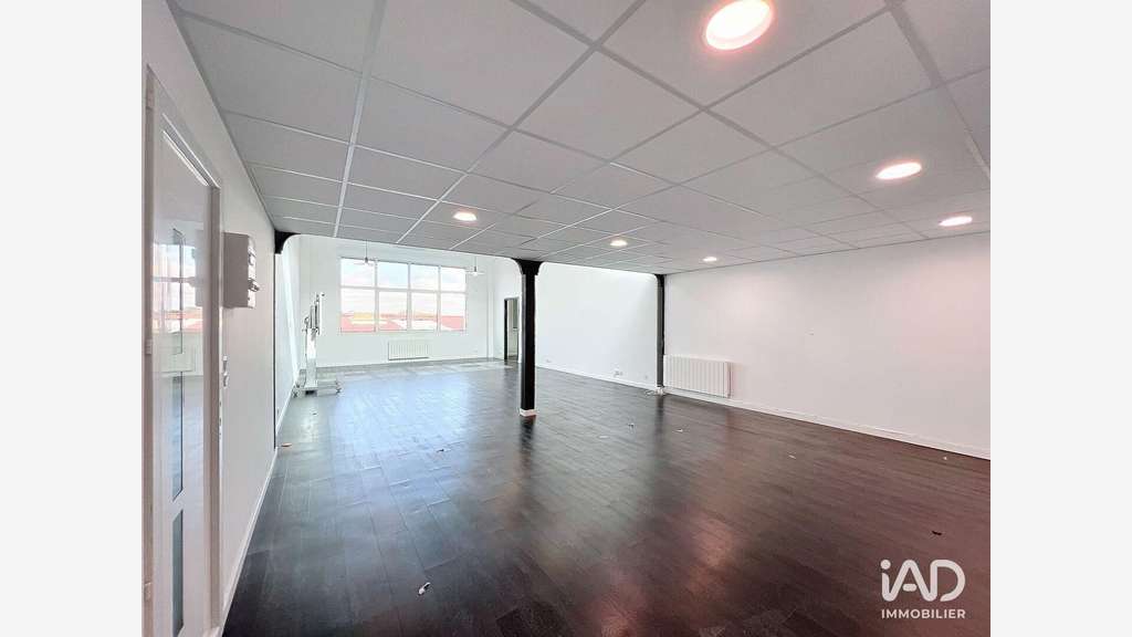 Location bureaux type loft 110m² Brie-Comte-Robert