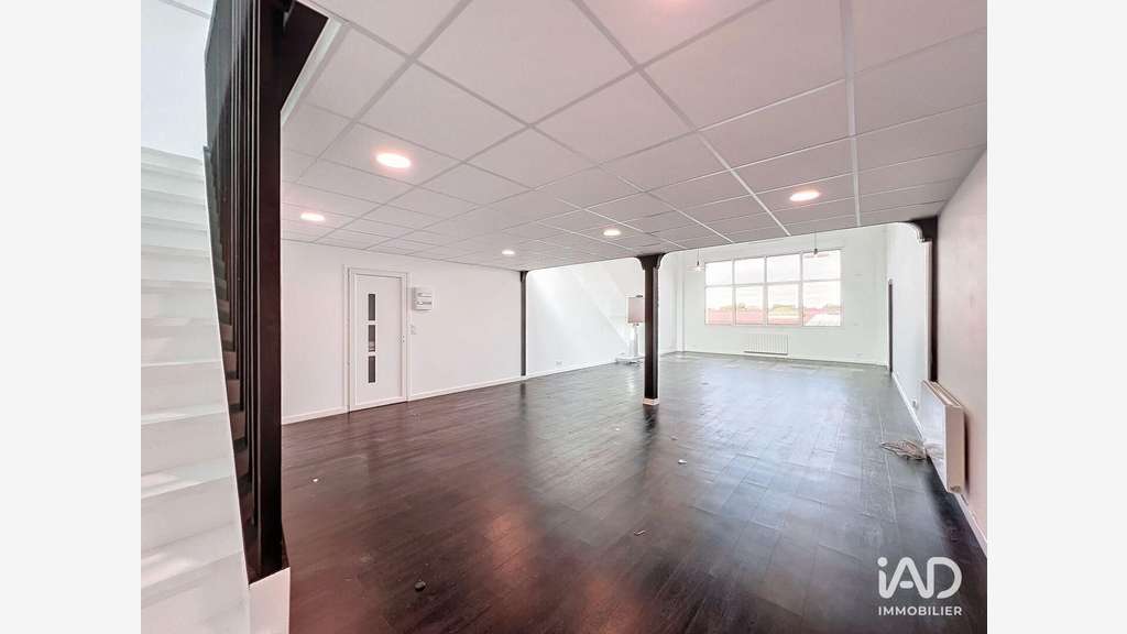 Location bureaux type loft 110m² Brie-Comte-Robert