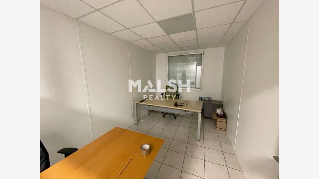 Bureaux climatisés à louer 158m² à Brignais A450