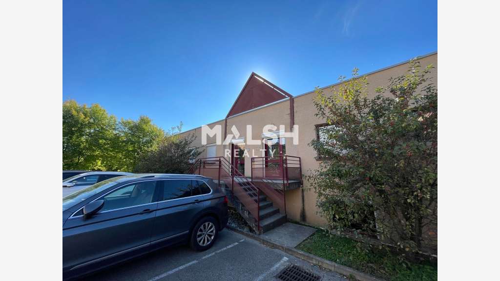 Bureaux climatisés à louer 158m² à Brignais A450