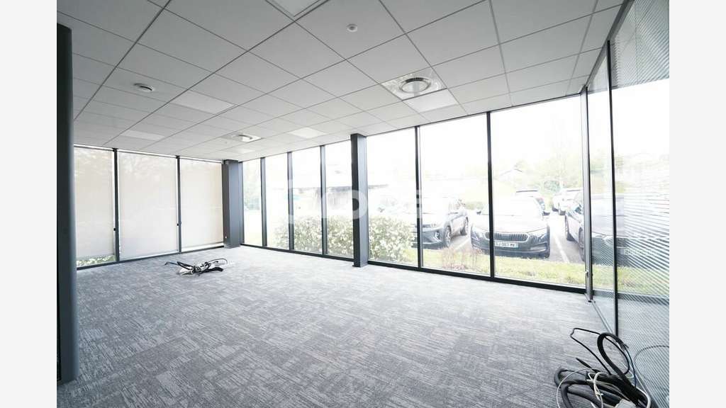 Bureaux à louer 271m² à Brignais
