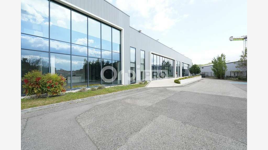 Bureaux à louer 271m² à Brignais