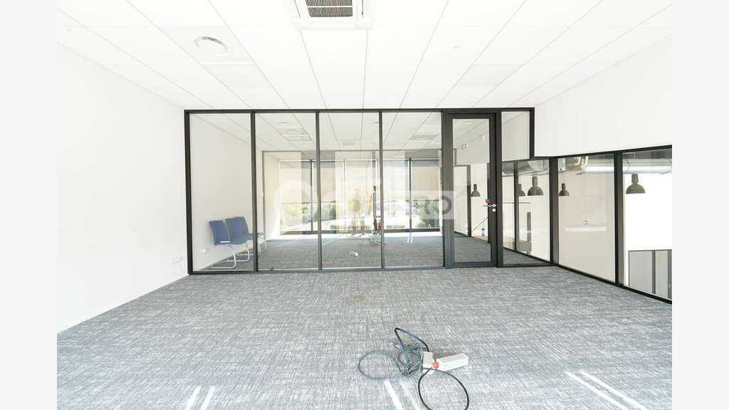 Bureaux à louer 271m² à Brignais