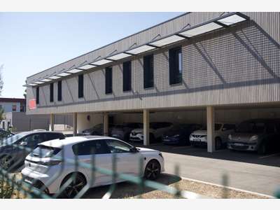 Bureaux à louer 130m² Zone Nicopolis à Brignoles 