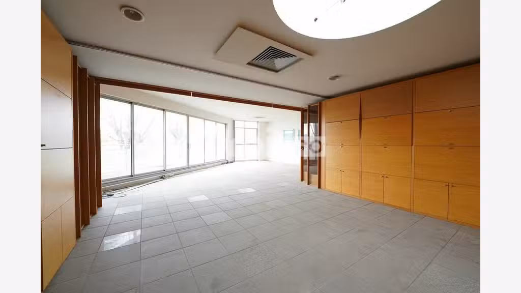 Bureaux à louer 250m² à Brindas