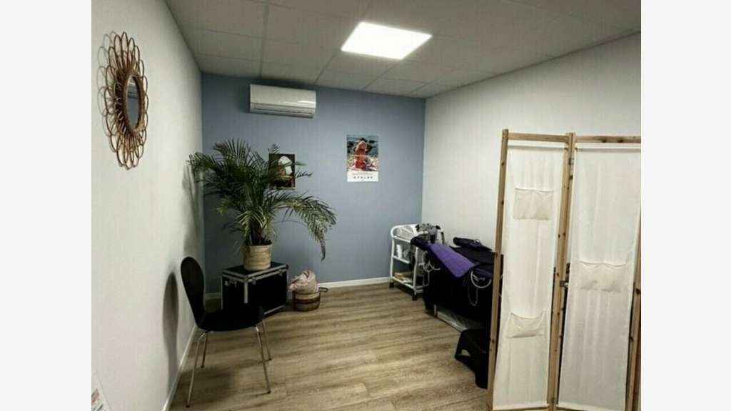 A louer bureaux 46m² excellent état avenue à Brive