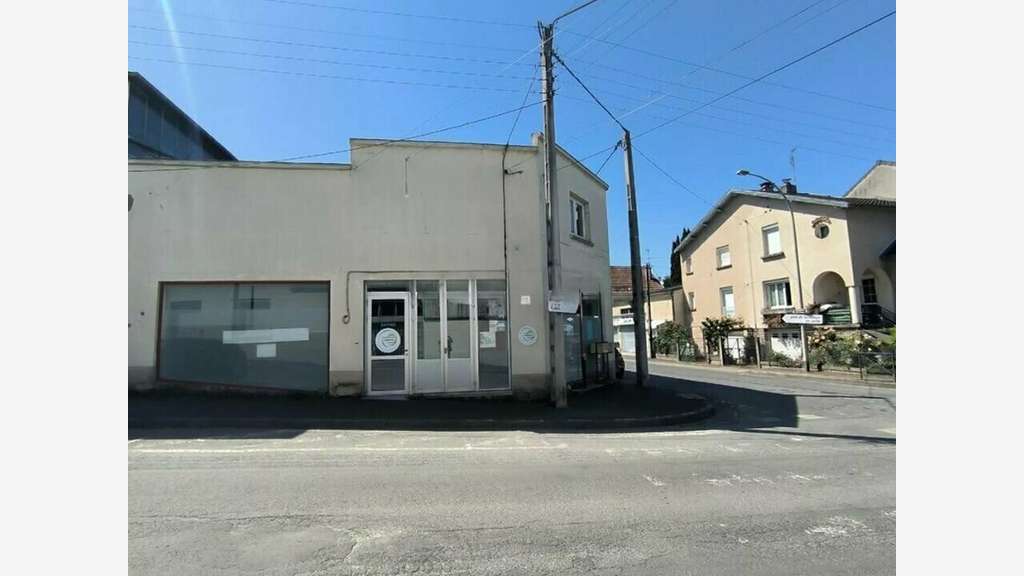 A louer bureaux 218m² à Brive-la-Gaillarde