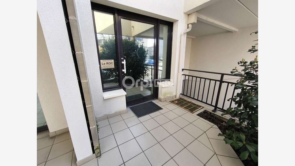 A louer bureaux RDC à Brive Champanatier Tribunal