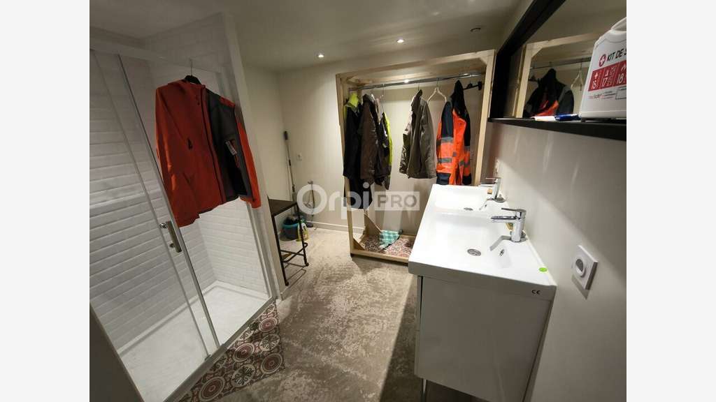 A louer bureaux loft proche centre de Brive