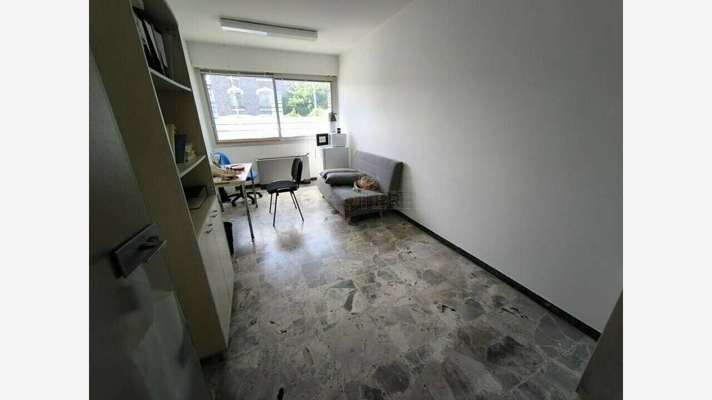 A louer bureaux 158m² boulevard Est de Brive