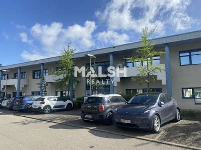 Bureaux à louer 1720m² divisibles à Bron