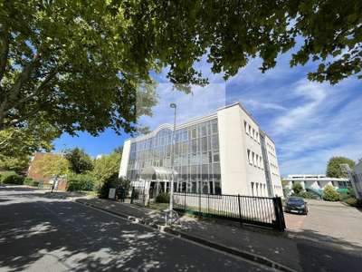 Location Bureaux à Bron