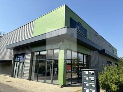 Location Locaux commerciaux - Boutiques à Bourgoin-Jallieu