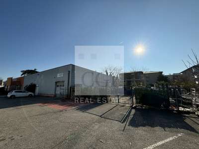 Location Locaux commerciaux - Boutiques à Saint-Priest