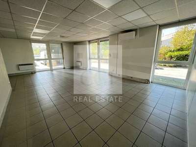 Location Bureaux à Bron