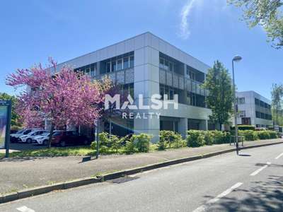 Bureaux 414m² divisibles à louer à Bron
